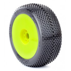 1:8 BUGGY GRIDIRON II SUPER SOFT EVO WHEEL PRE-MOUNTED YELLOW by AKA